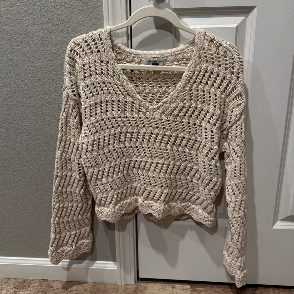 American Eagle Outfitters Beige V-Neck Sweater